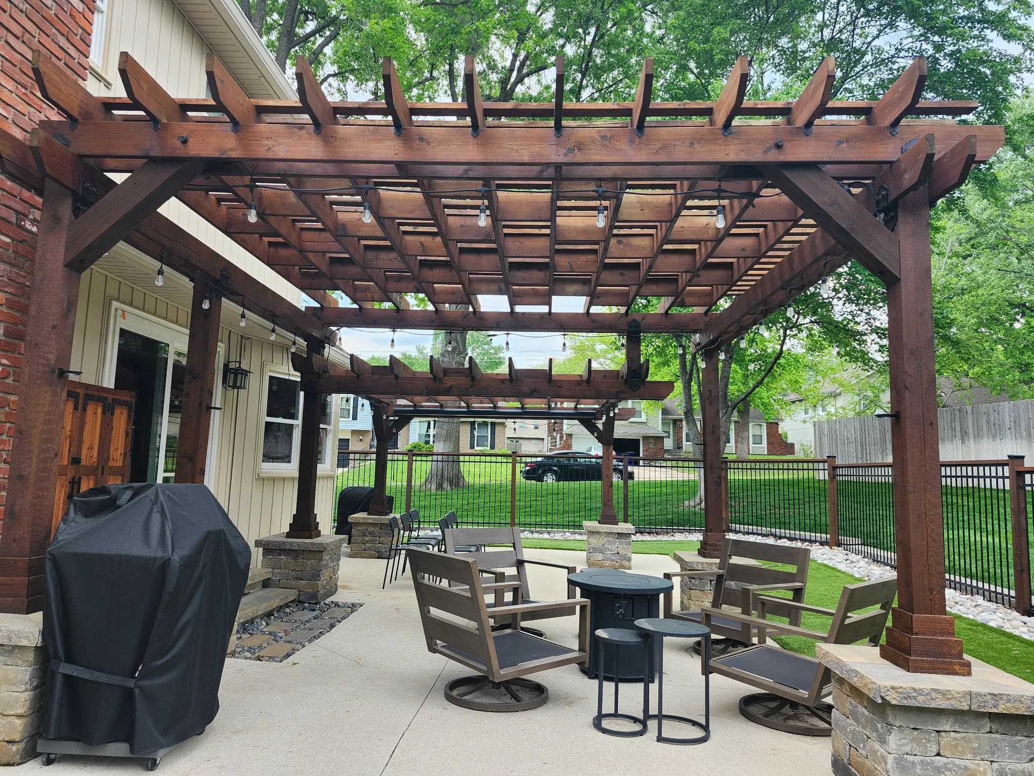 Painting project in Overland Park by Mission Painting β after