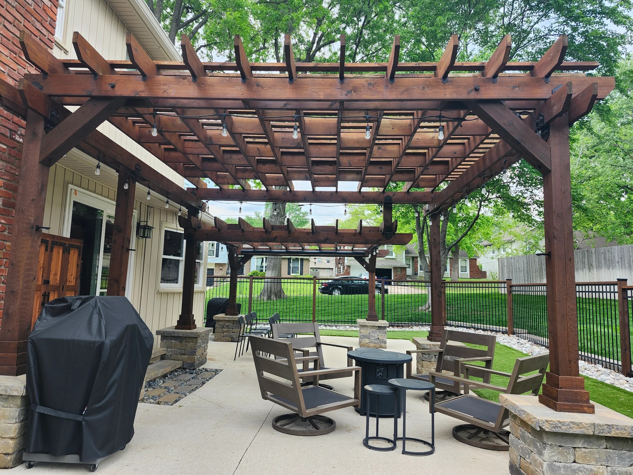 Painting project in Overland Park by Mission Painting β after